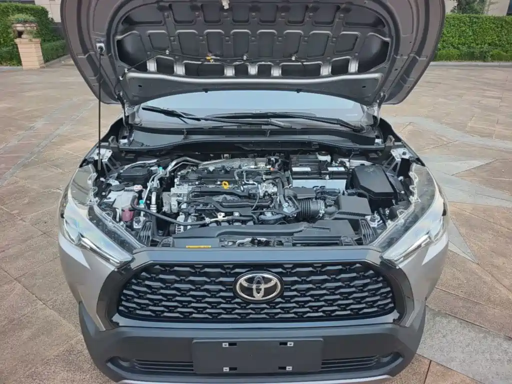 Toyota Corolla Cross — фото 19