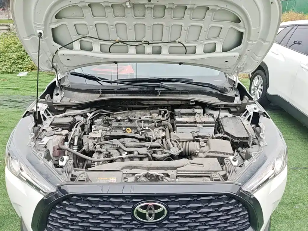 Toyota Corolla Cross — фото 19