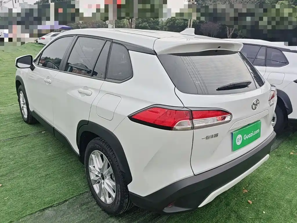 Toyota Corolla Cross — фото 4