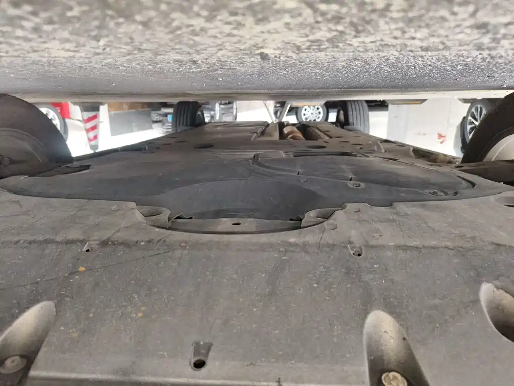Toyota RAV4 — фото 20