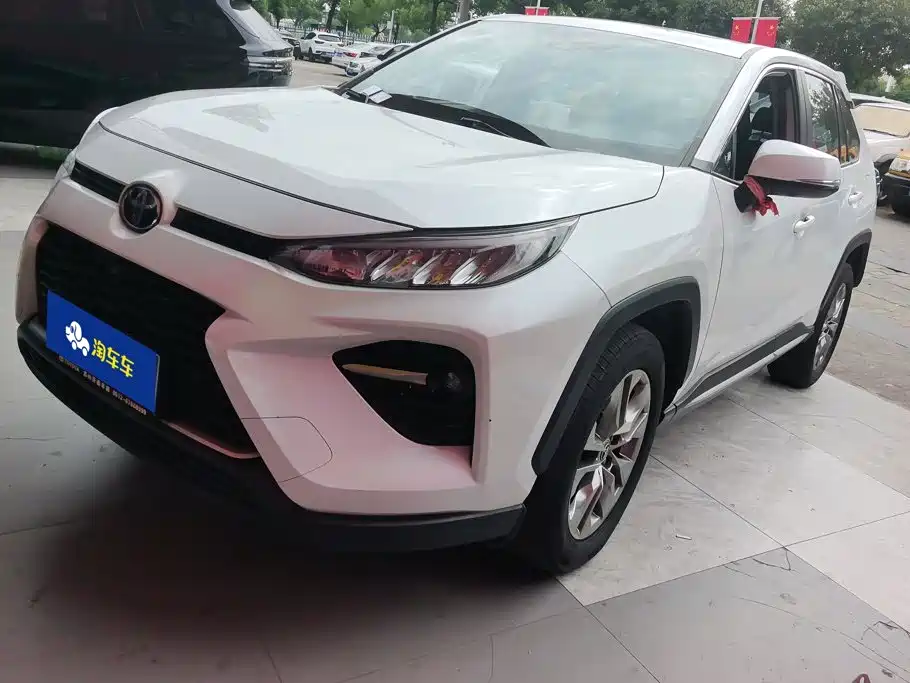 Toyota Wildlander — фото 1