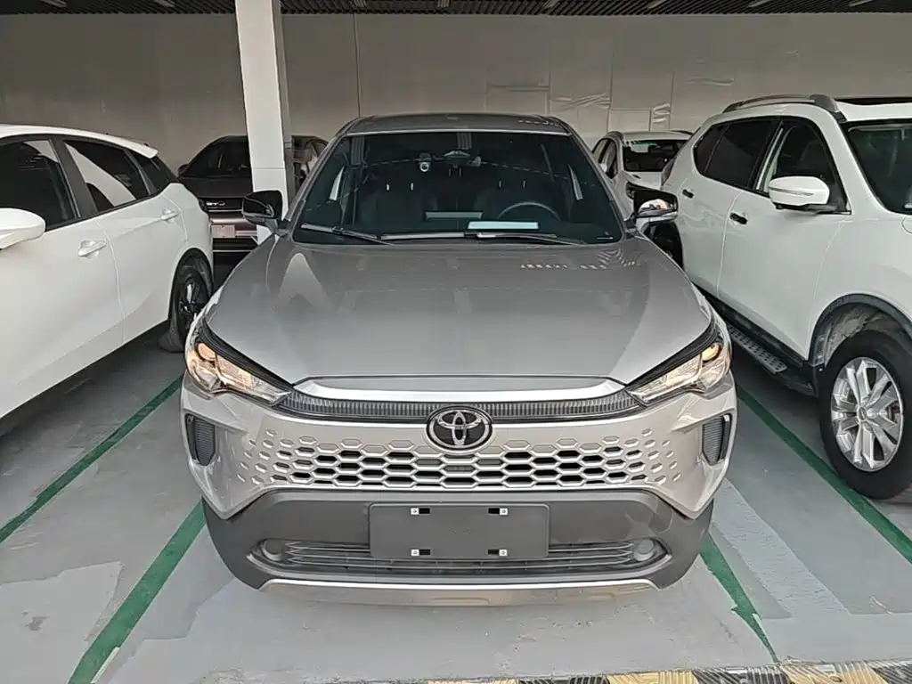 Toyota Corolla Cross — фото 2