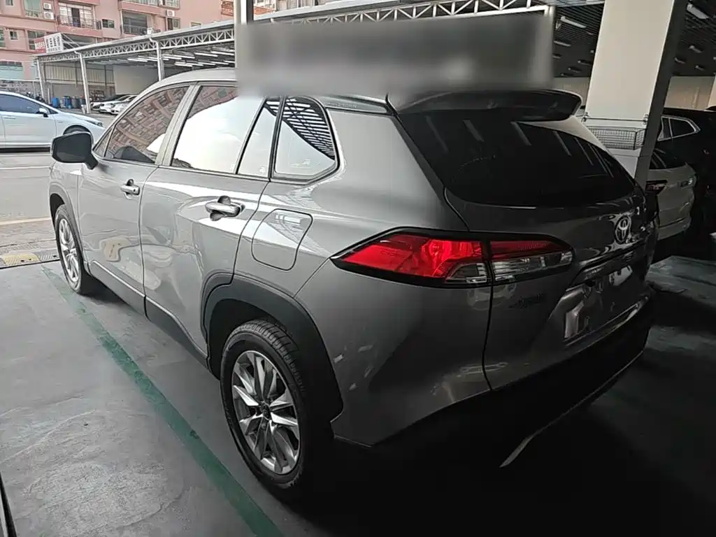 Toyota Corolla Cross — фото 4