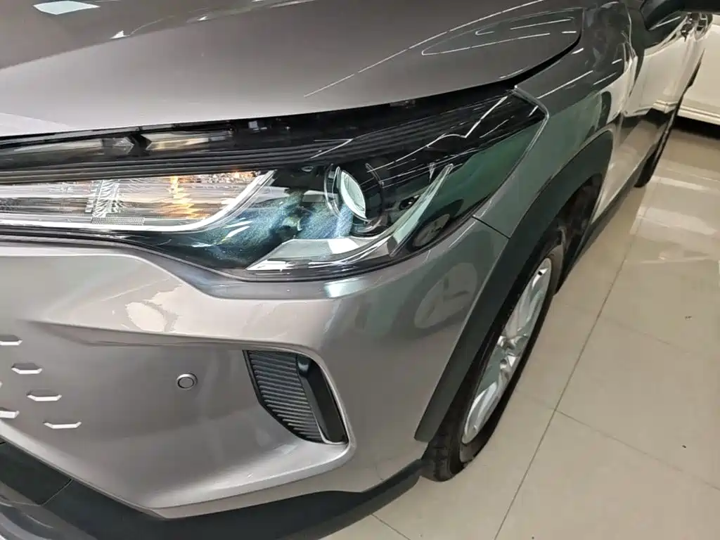 Toyota Corolla Cross — фото 23