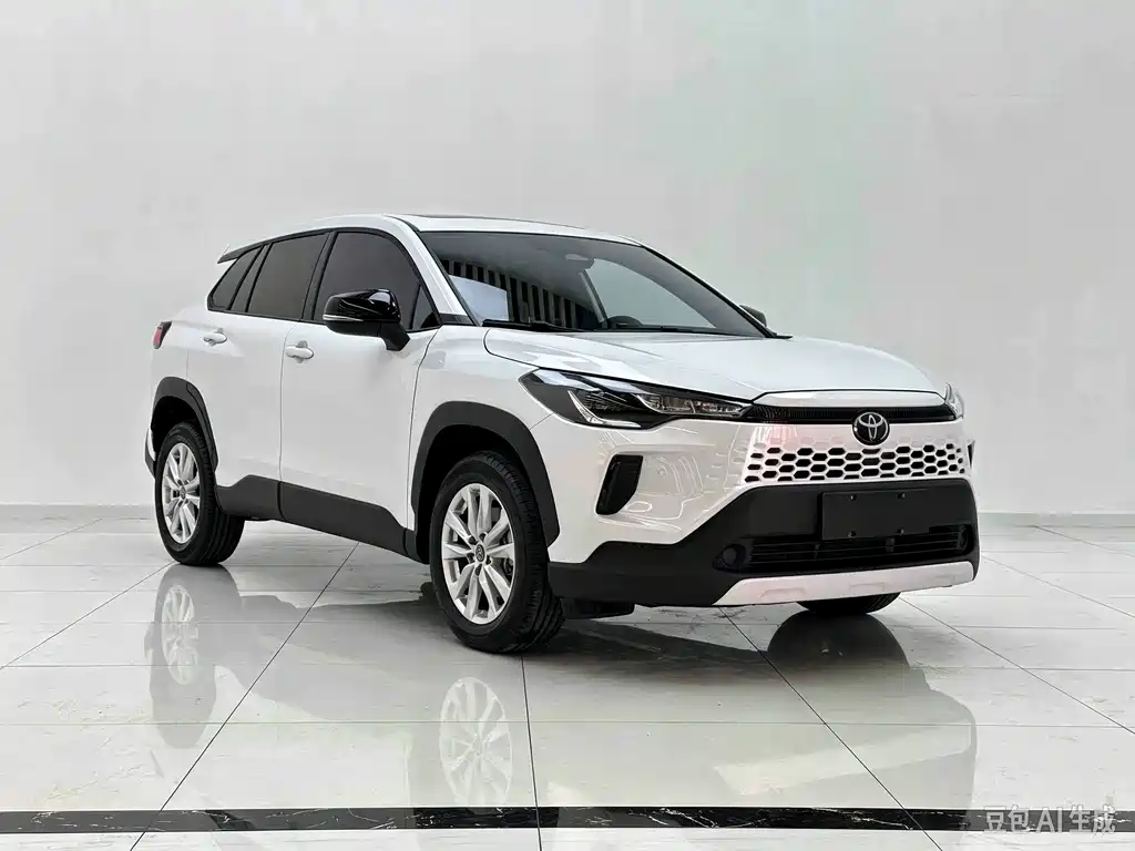 Toyota Corolla Cross — фото 3