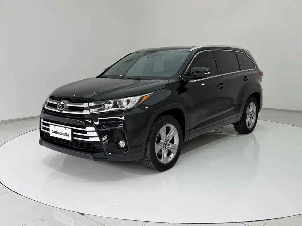 Toyota Highlander — фото 20