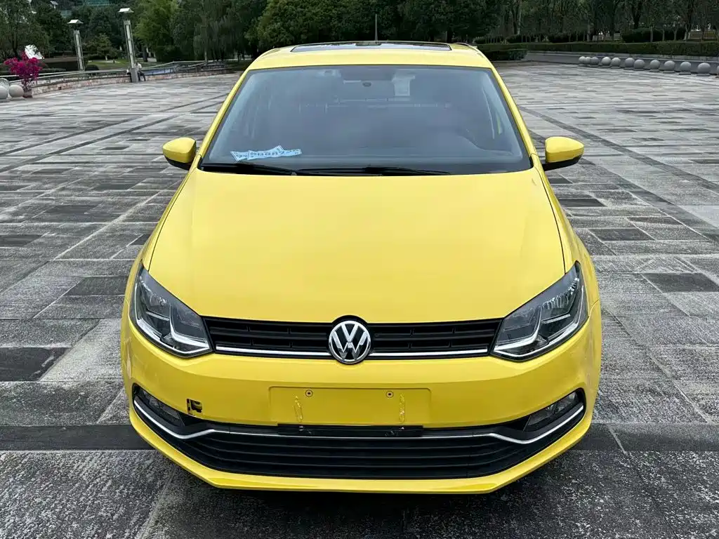 Volkswagen Polo — фото 2