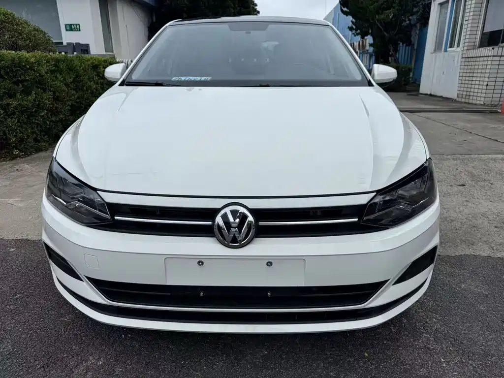 Volkswagen Polo — фото 2