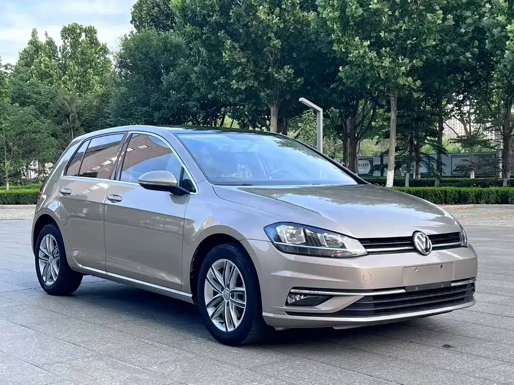 Volkswagen Golf — фото 3