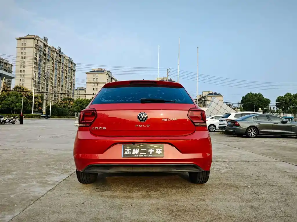 Volkswagen Polo — фото 3