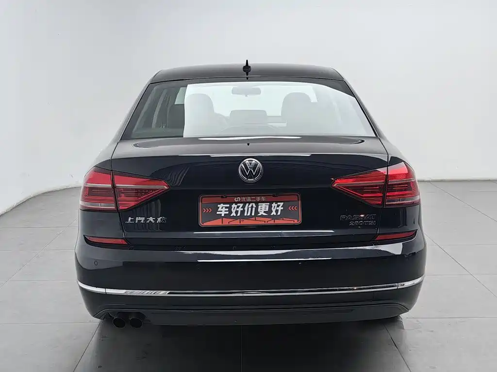 Volkswagen Passat — фото 4