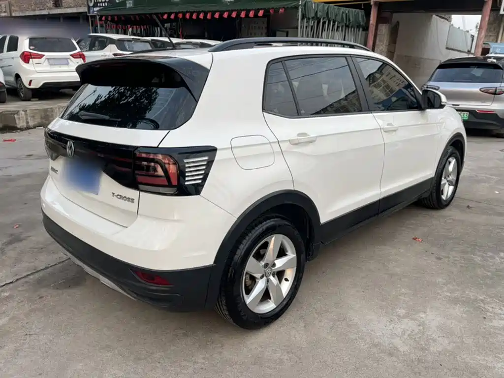 Volkswagen T-Cross — фото 6