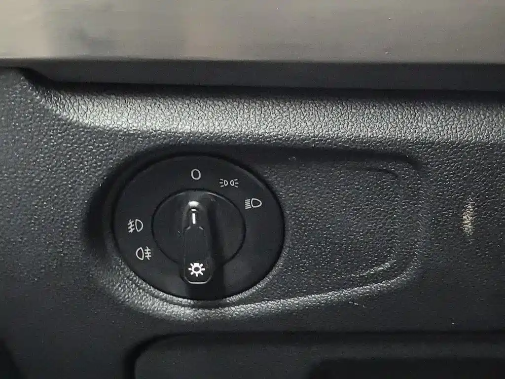 Volkswagen Passat — фото 21