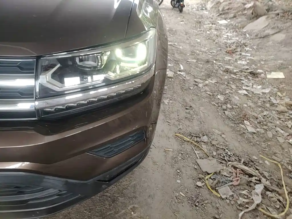 Volkswagen Tharu — фото 23