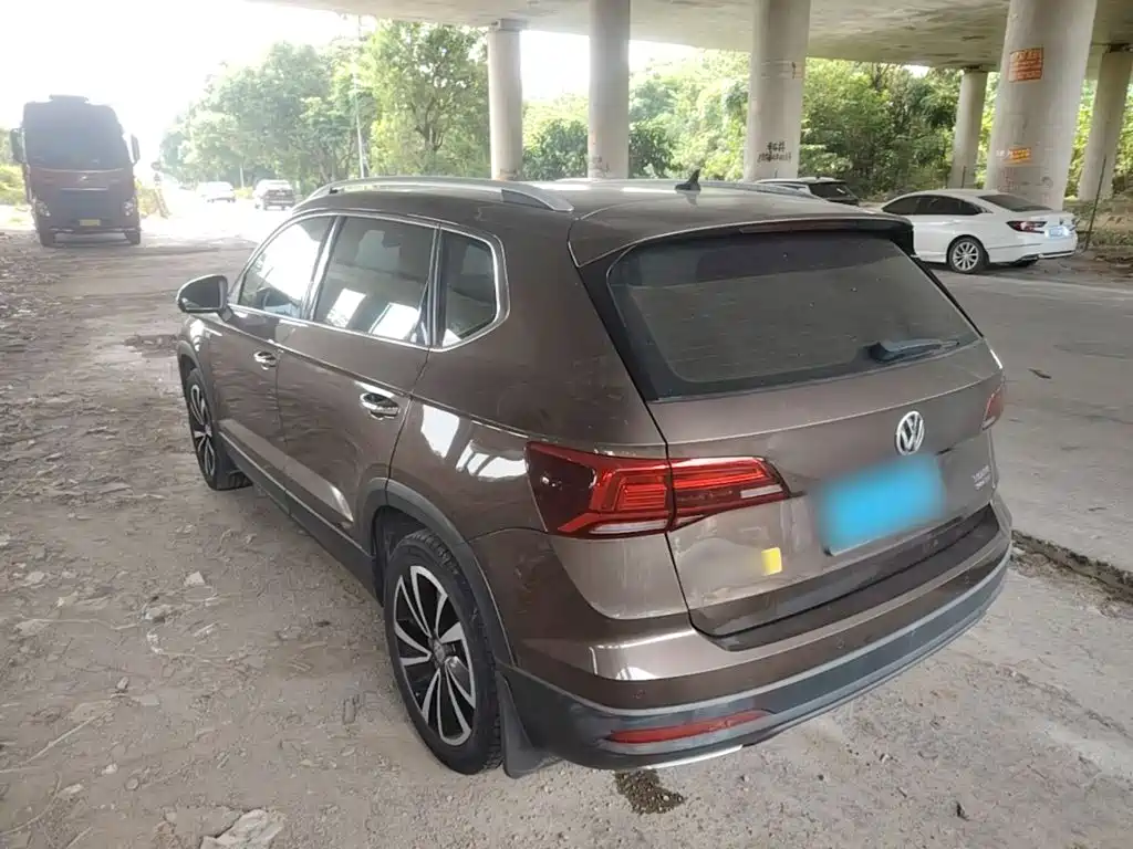 Volkswagen Tharu — фото 4