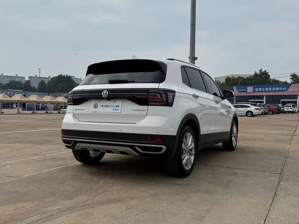 Volkswagen T-Cross — фото 11