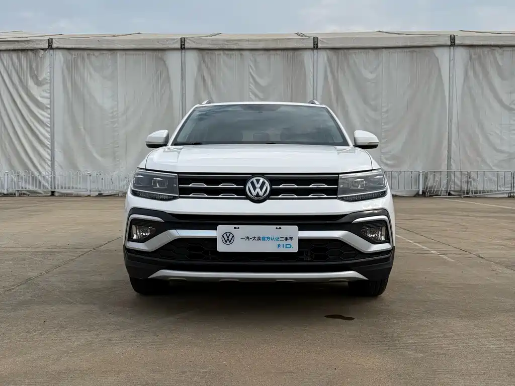 Volkswagen T-Cross — фото 8