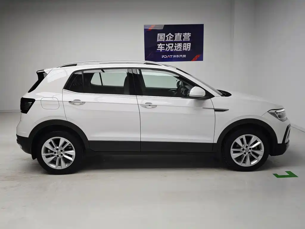 Volkswagen T-Cross — фото 7