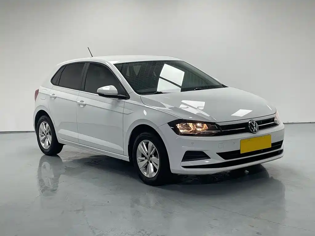 Volkswagen Polo — фото 3