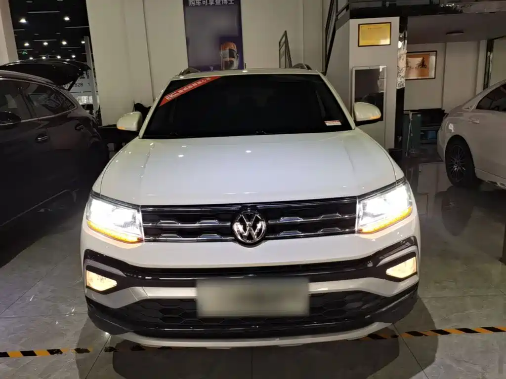 Volkswagen T-Cross — фото 2