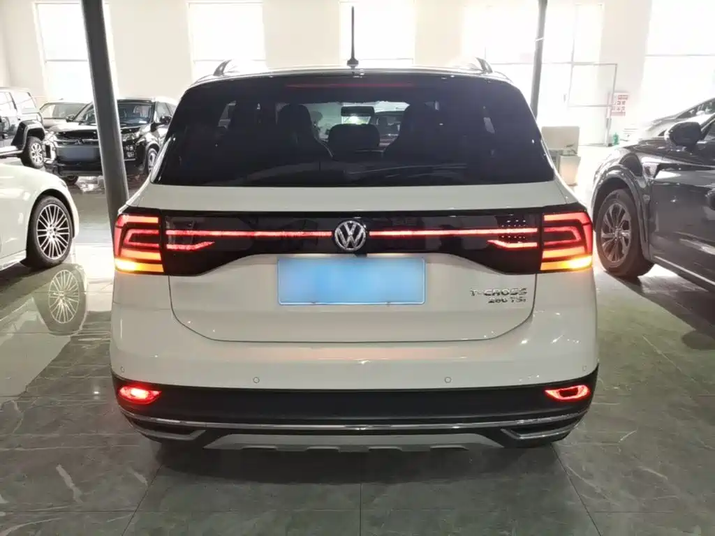 Volkswagen T-Cross — фото 5