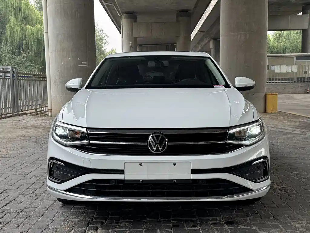 Volkswagen Bora — фото 3
