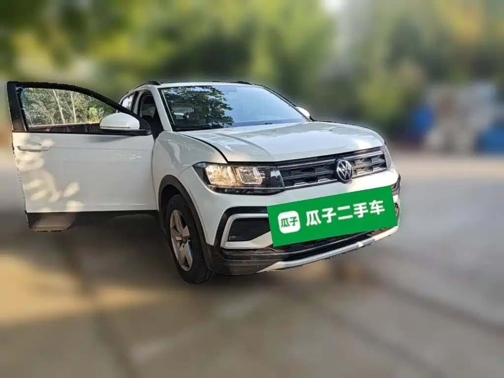 Volkswagen T-Cross — фото 3