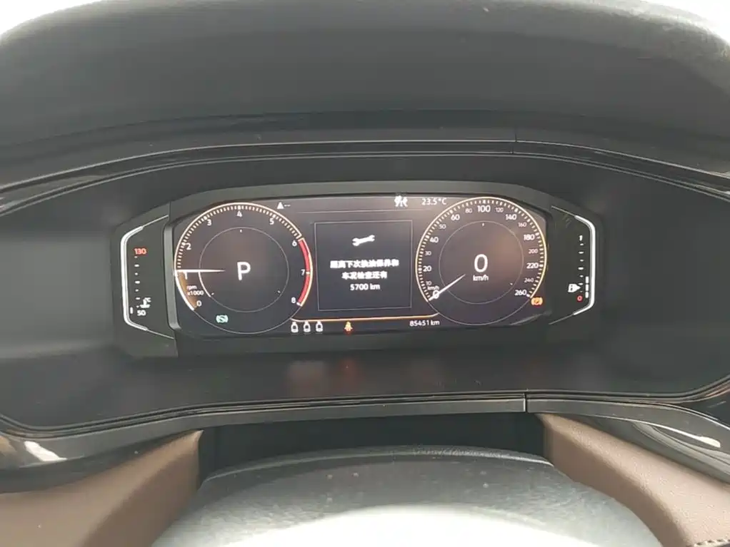 Volkswagen Tharu — фото 11
