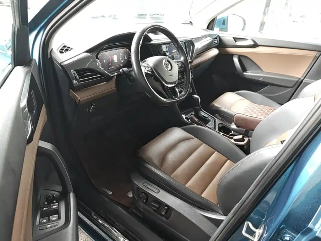Volkswagen Tharu — фото 15