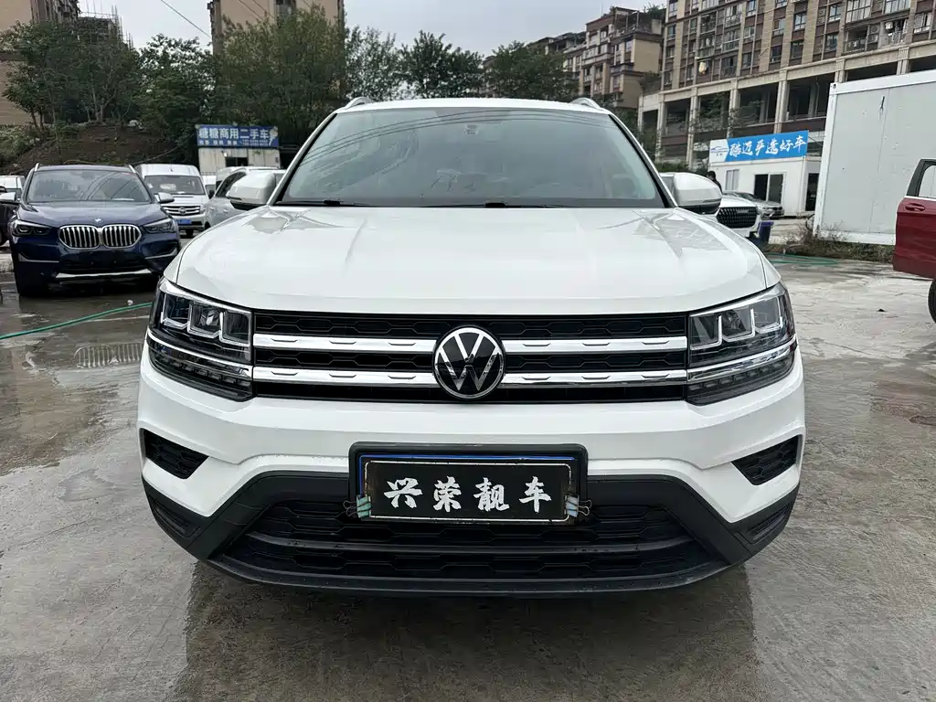 Volkswagen Tharu — фото 2