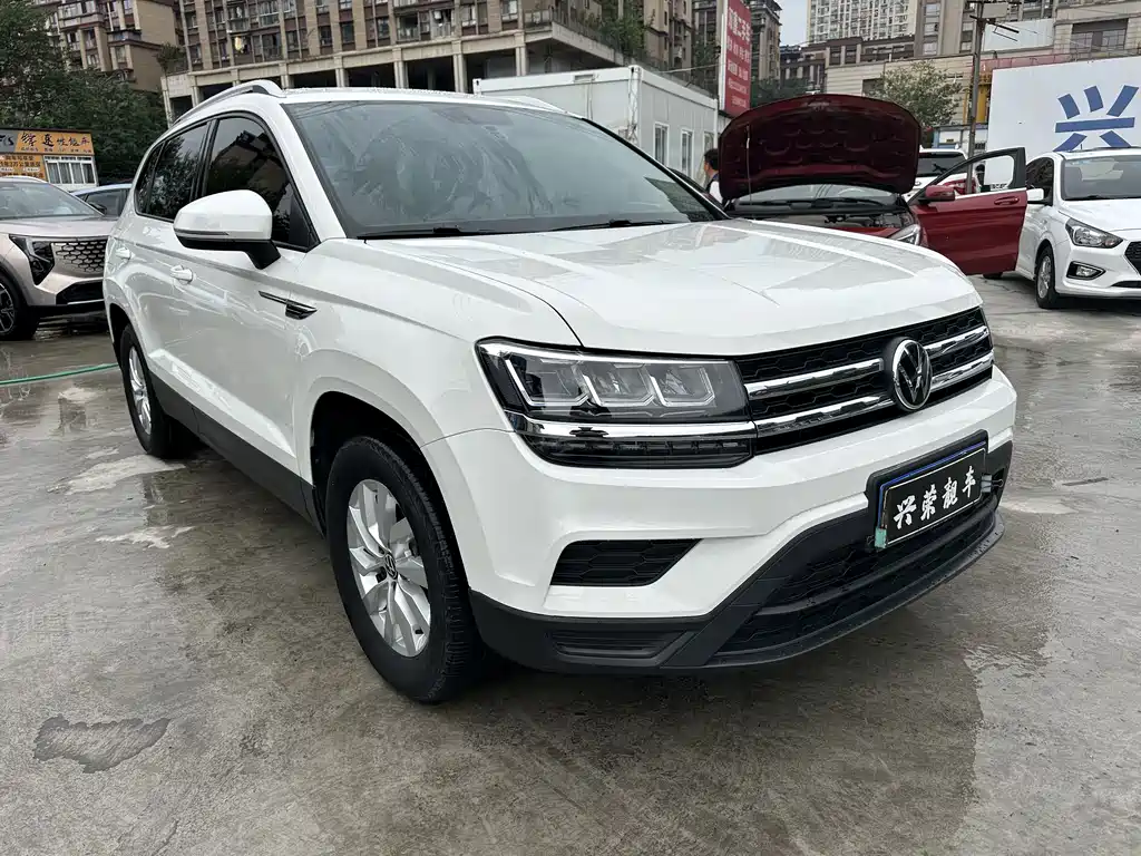 Volkswagen Tharu — фото 3