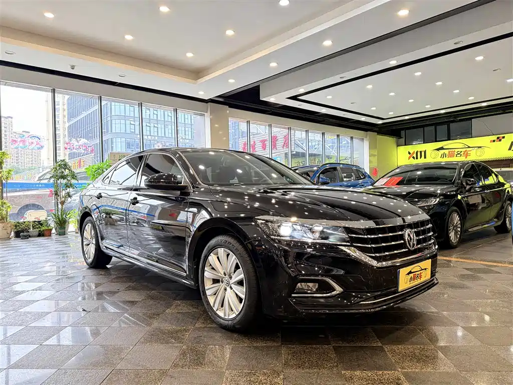 Volkswagen Passat — фото 3