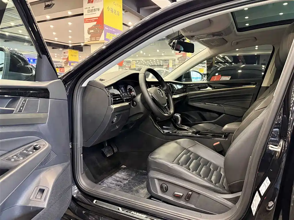 Volkswagen Passat — фото 4