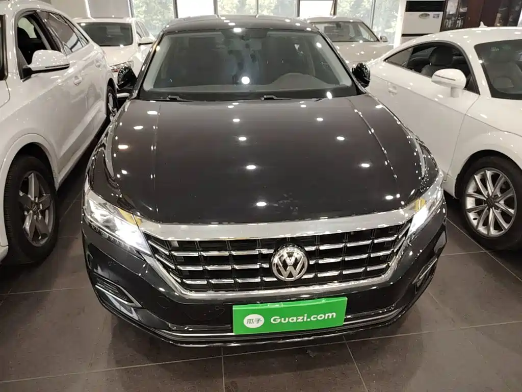 Volkswagen Passat — фото 2