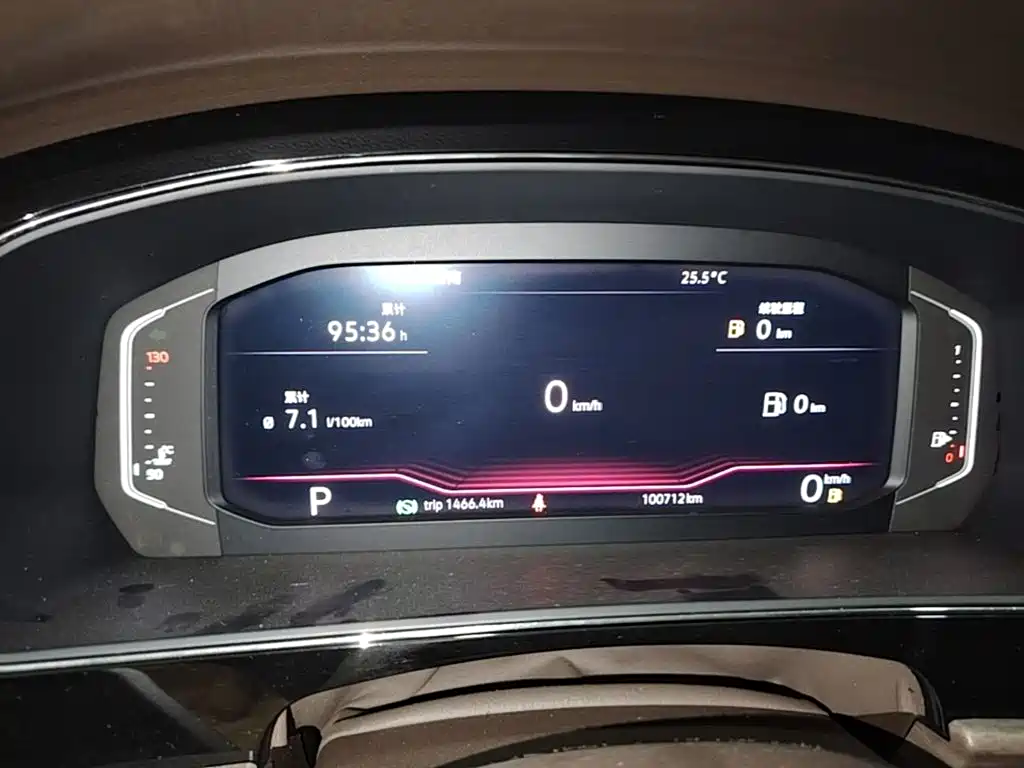 Volkswagen Passat — фото 11