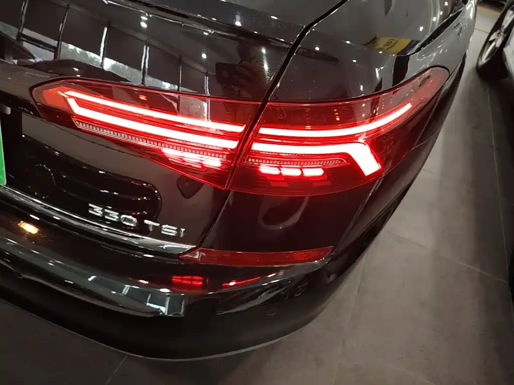 Volkswagen Passat — фото 7