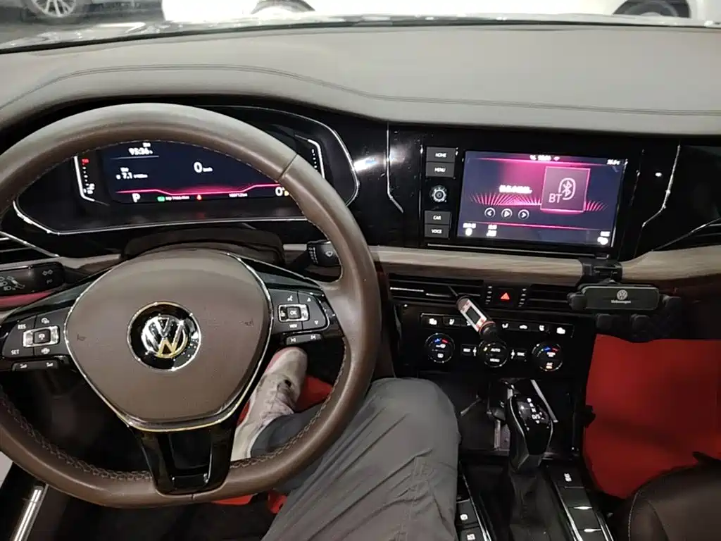 Volkswagen Passat — фото 9