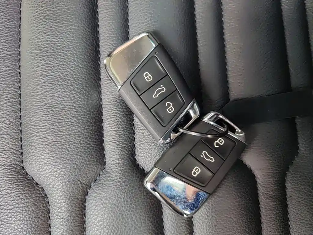 Volkswagen Passat — фото 8
