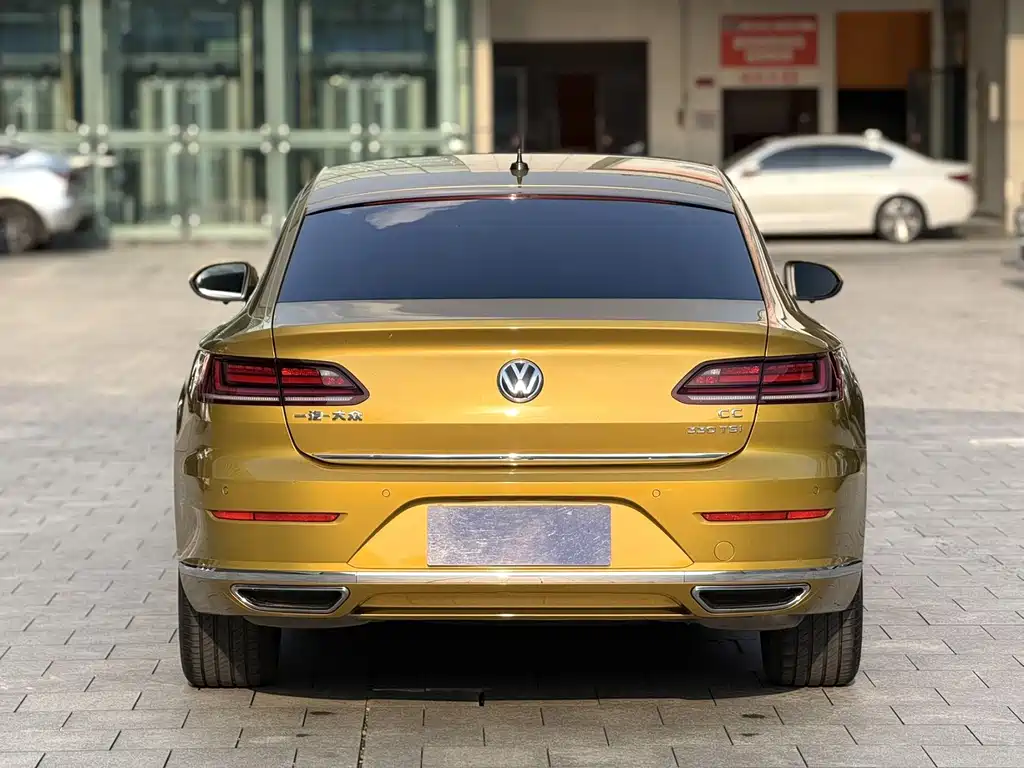 Volkswagen CC — фото 8