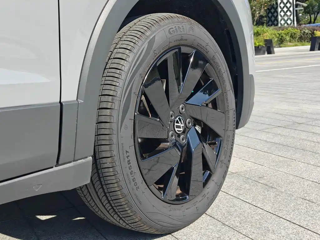 Volkswagen Tharu — фото 15