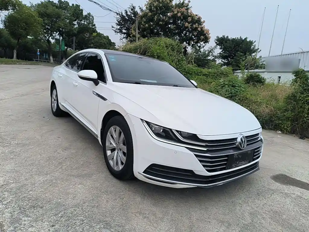 Volkswagen CC — фото 3