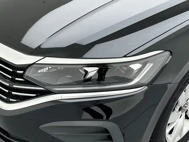 Volkswagen Passat — фото 8