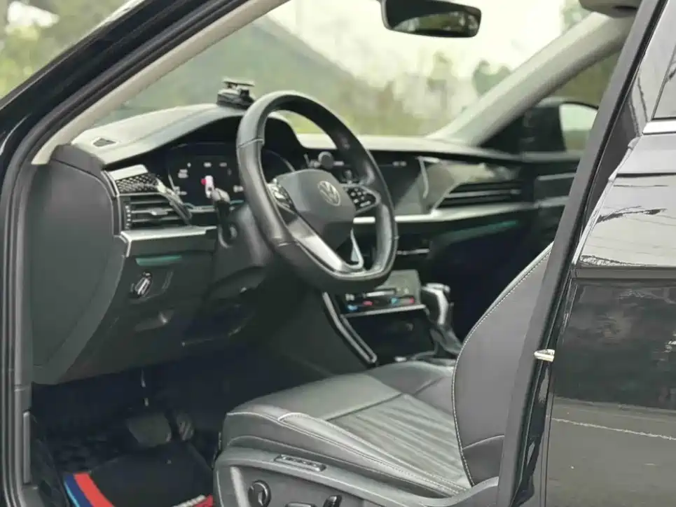Volkswagen Passat — фото 4