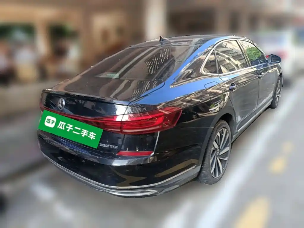 Volkswagen Passat — фото 4