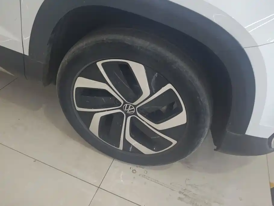 Volkswagen Tharu — фото 6