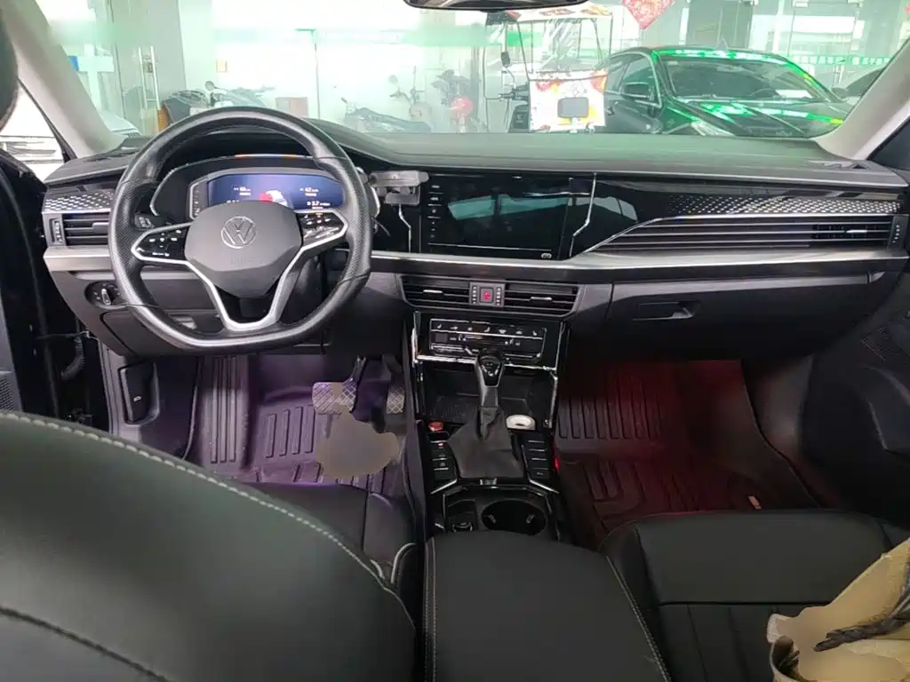 Volkswagen Passat — фото 9