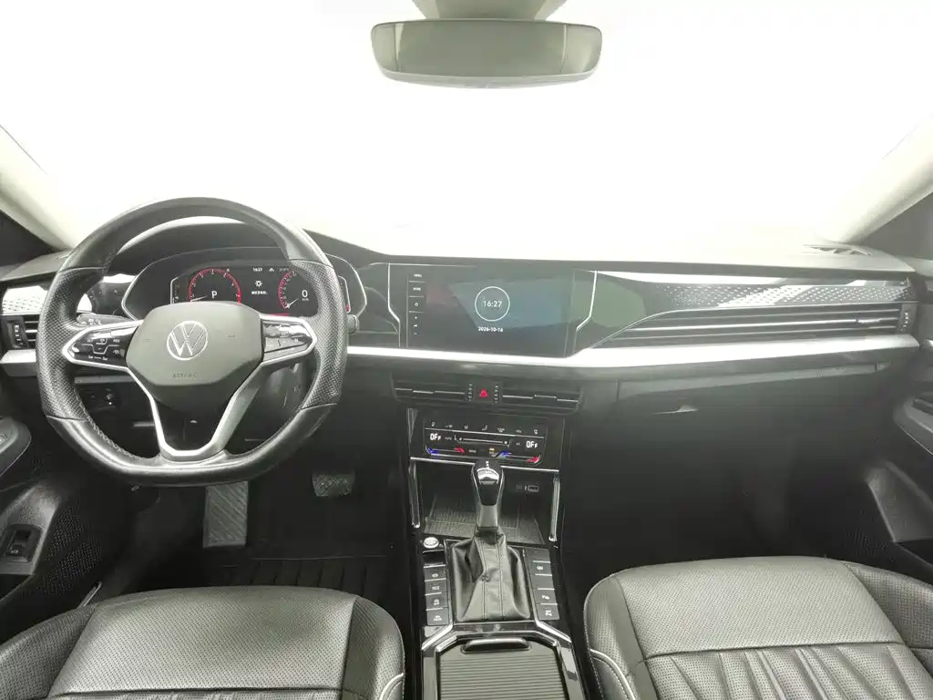 Volkswagen Passat — фото 5