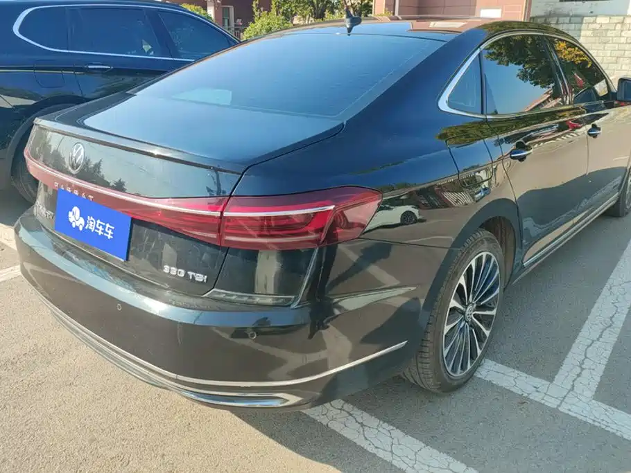 Volkswagen Passat — фото 3