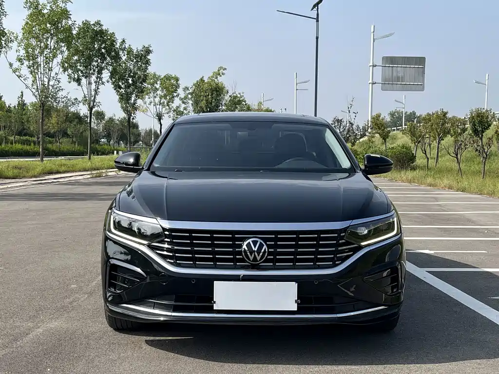Volkswagen Passat — фото 2