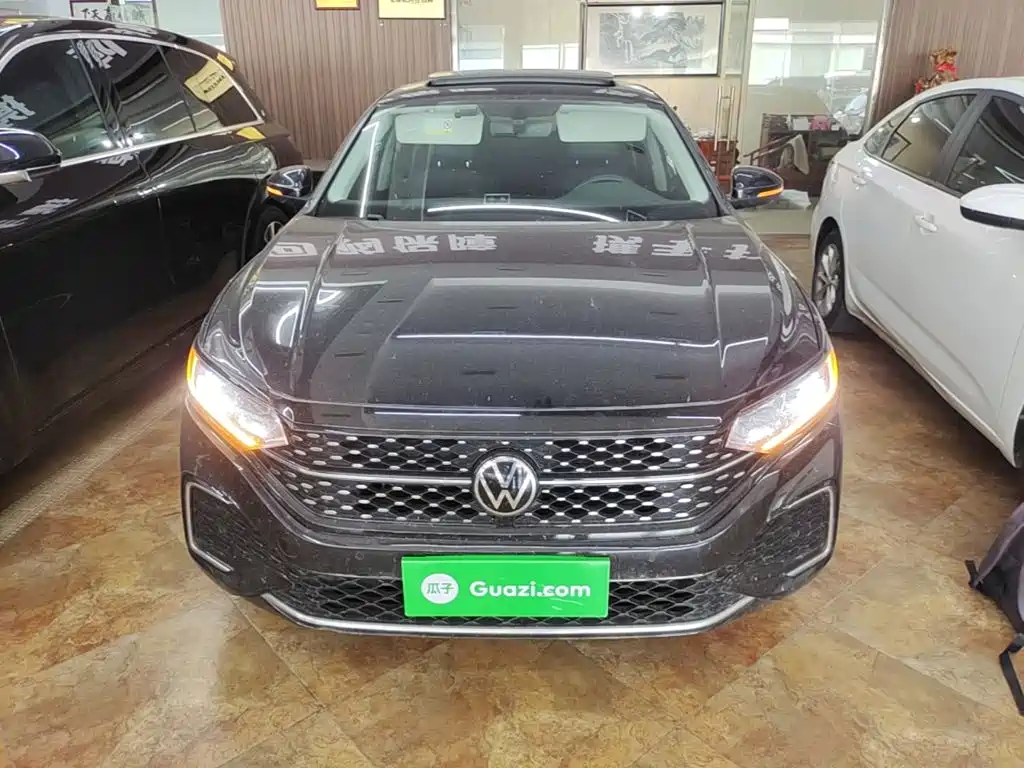 Volkswagen Passat — фото 2